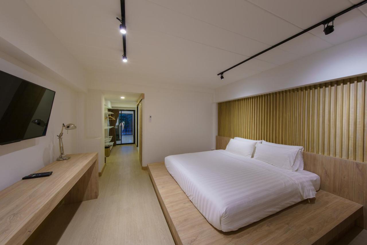 Jiang Mai 81 Aparthotel Chiang Mai Bagian luar foto