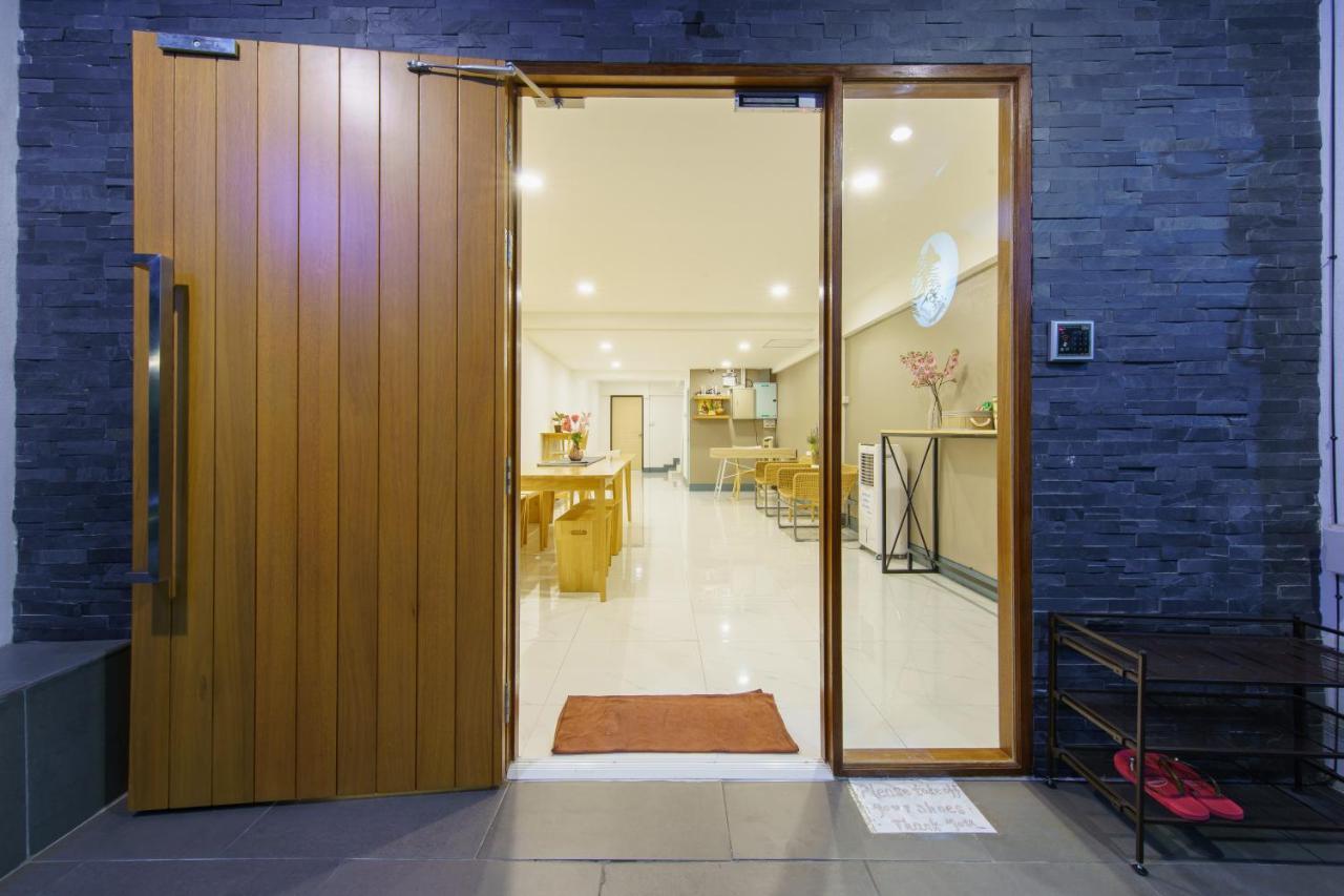 Jiang Mai 81 Aparthotel Chiang Mai Bagian luar foto